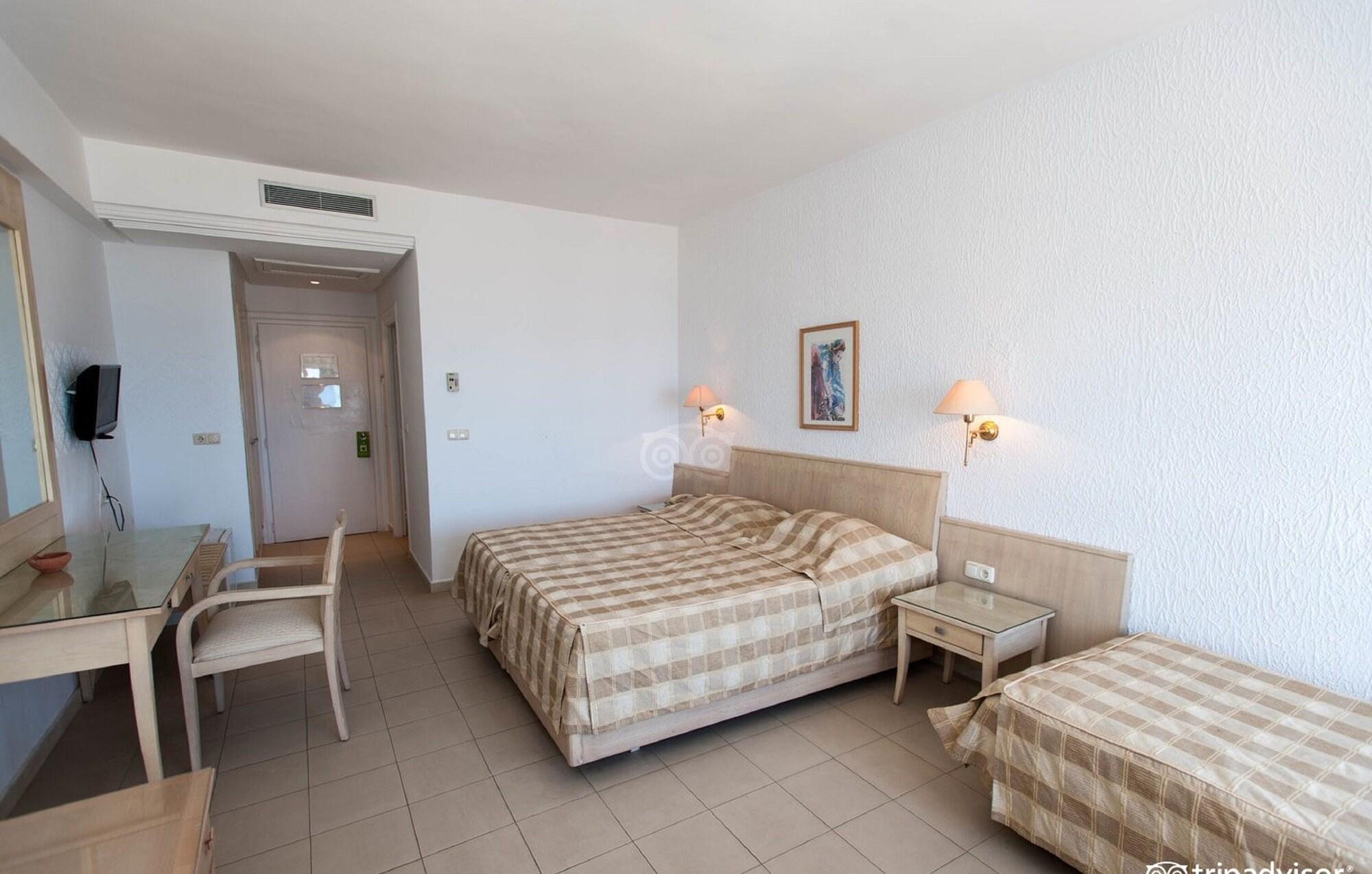 Hotel Business Center 3*